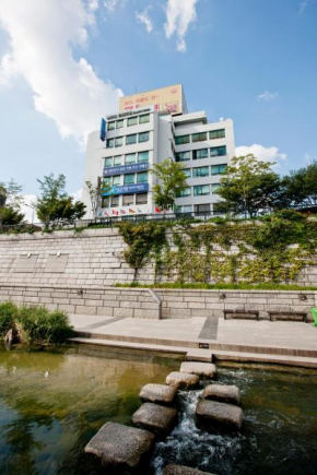 Гостиница Central Tourist Hotel  Сеул